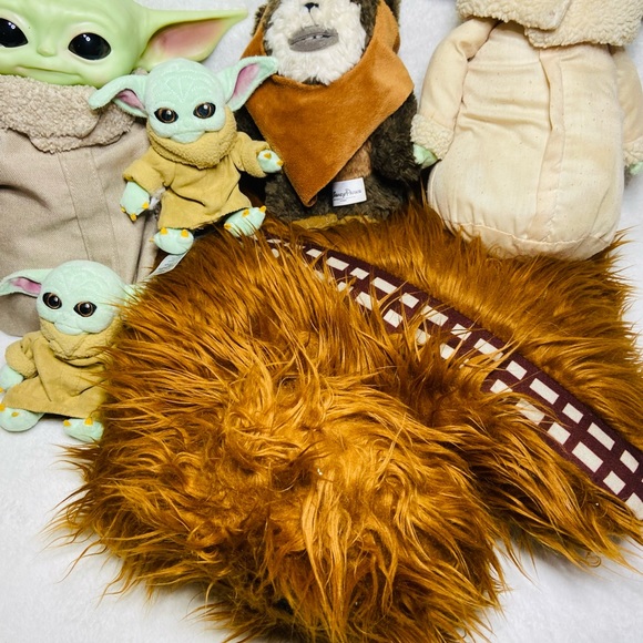 Disney Star Wars Plush Toys Gorgu Baby Yoda Chewbacca Pillow Pet - Picture 7 of 11